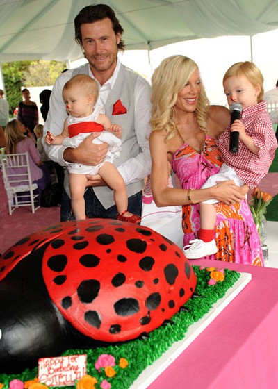 Desk Top Publishing: Family